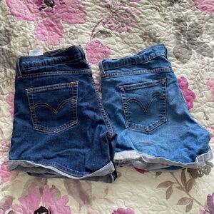 Levi’s Cuffed Shorts 2 Pair SZ 30
